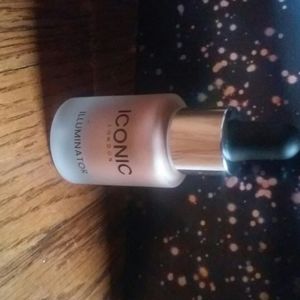 Iconic London Illuminator